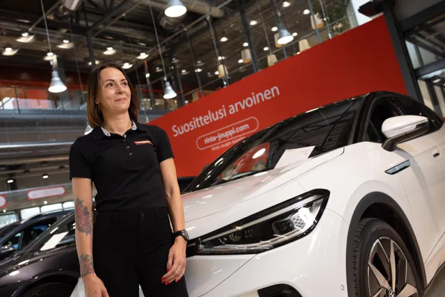 Susa Niemela, Rinta-Joupin Autoliike